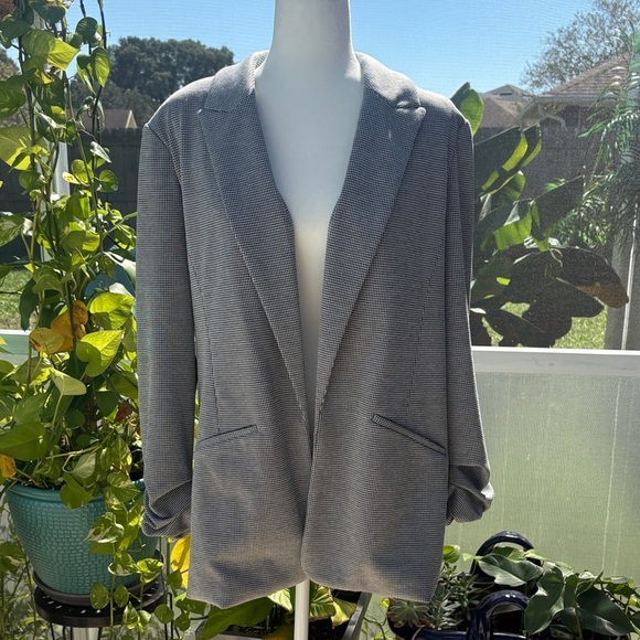 Nine West Jackets & Blazers - Nine West Women's Gray Houndstooth Blazer Coat